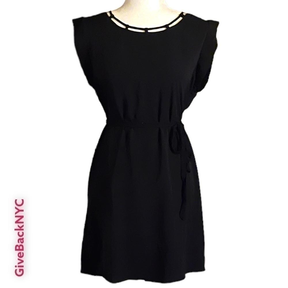UNIQUE Forever 21 Belted Black Dress Size M
